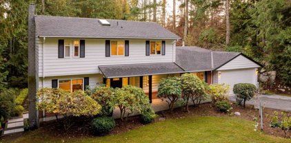 4613 Woodburn Road, West Vancouver