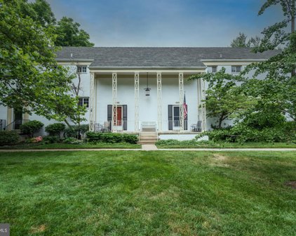 3350 Valley Dr, Alexandria