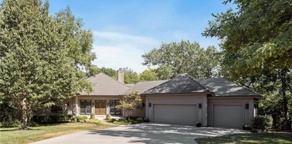 11817 Pawnee Lane, Leawood
