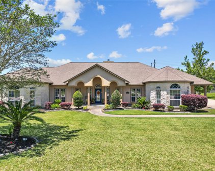 13211 Windy Oaks Street, Beach City