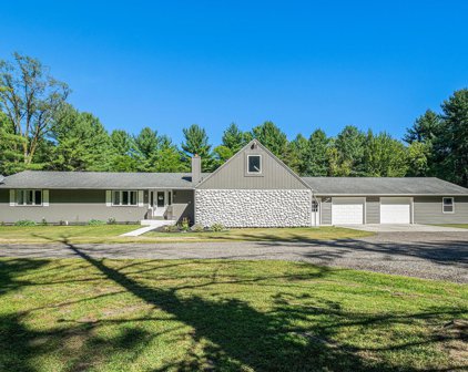 18244 Roosevelt Road, South Bend