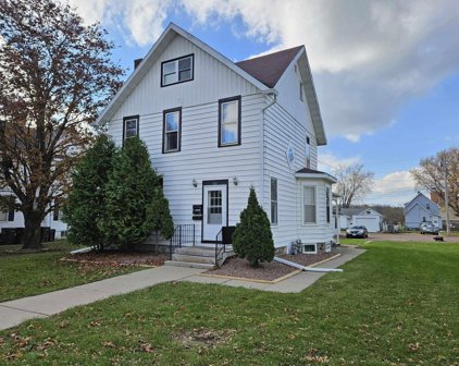 616 S CHERRY AVENUE, Marshfield
