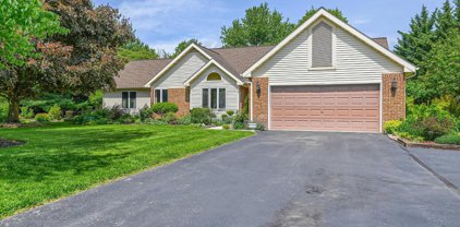 15 Summit Ct, Hanover