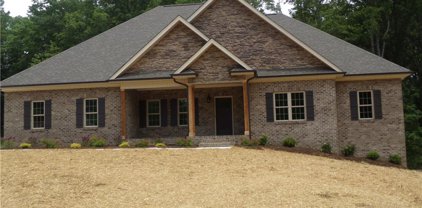 5569 Briar Hollow Lane, Belews Creek