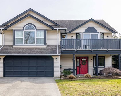 18728 60a Avenue, Surrey