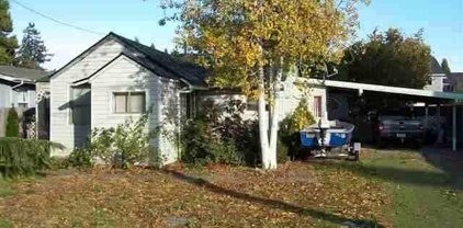 190 Elma Av, Salem