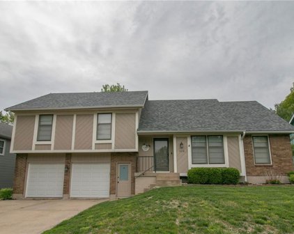 518 SE Granada Street, Lee's Summit