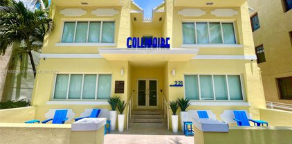 221 Collins Ave, Miami Beach