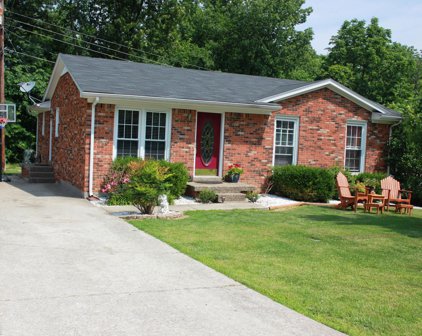 606 Powell St, La Grange