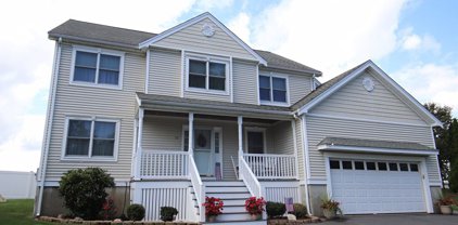 12 Kayla Drive, Saugus