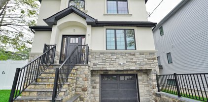 8 Bartlett Avenue, Staten Island