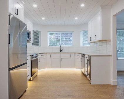 1378 Fir Street Unit 103, White Rock