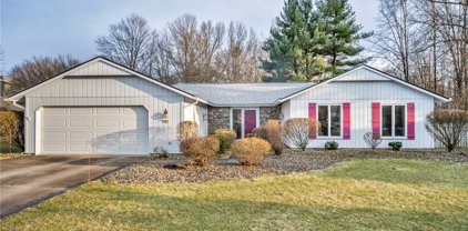 10811 Clear Brook Circle, Strongsville