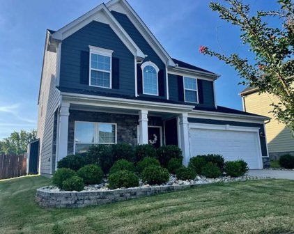 768 Windward, Duncan