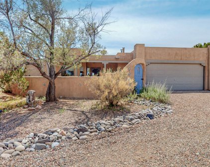 6 Demora Road, Santa Fe