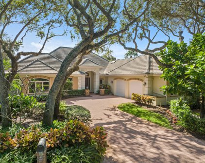 21 S White Jewel Court, Indian River Shores