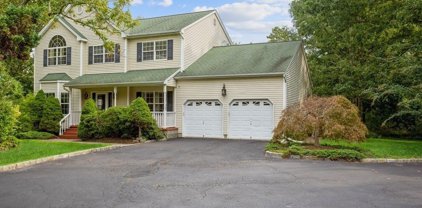223 Chestnut Street, Port Jefferson Station