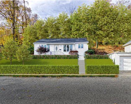 41 Bushey Avenue, Yonkers