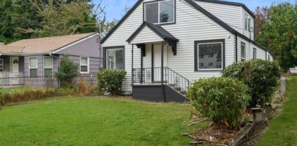 15421 10th Avenue SW, Burien