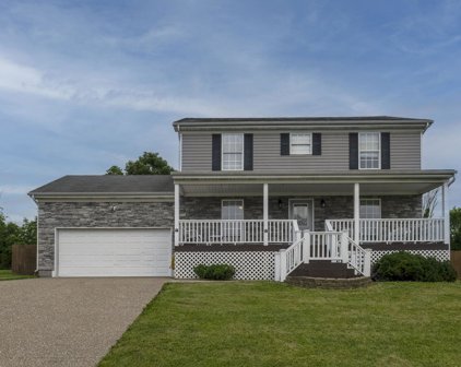 1604 E Crystal Dr, La Grange