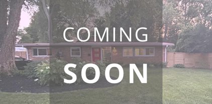 2902 Meadow View Rd, Falls Church