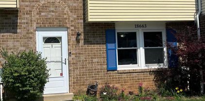 18663 Sandpiper Ln, Gaithersburg
