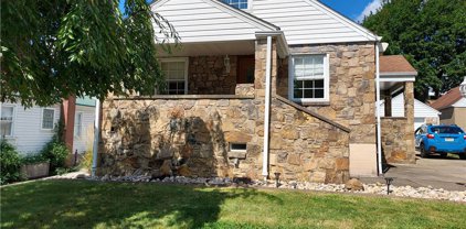 803 Coulter Ave, South Greensburg Boro
