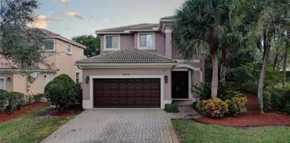 4902 Cypress Way, Coconut Creek