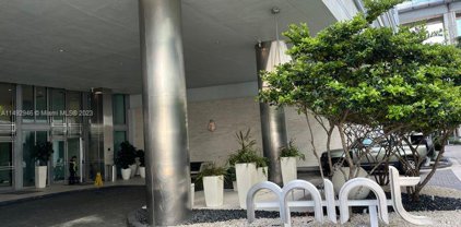 92 Sw 3rd St Unit #1604, Miami