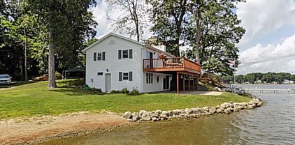 7248 S Crooked Lake Drive, Delton
