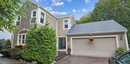 5 White Sisters Way, Canton