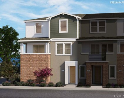 202 Lockhart Way, West Covina