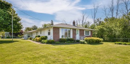 3265 West River  Road, Grand Island-144600