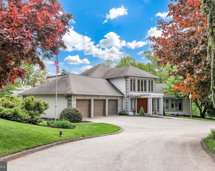 2709 Augusta Cir, York