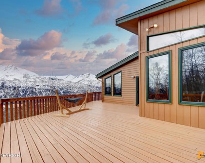 25301 Cates Avenue, Eagle River