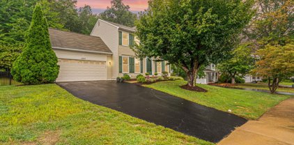 2887 Barrley Dr, Dumfries
