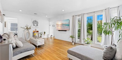 5362 Sunlight Place, Los Angeles