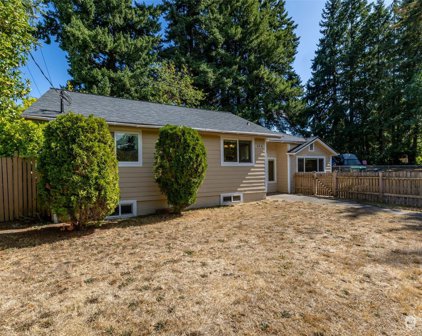 646 Bertha Avenue, Bremerton