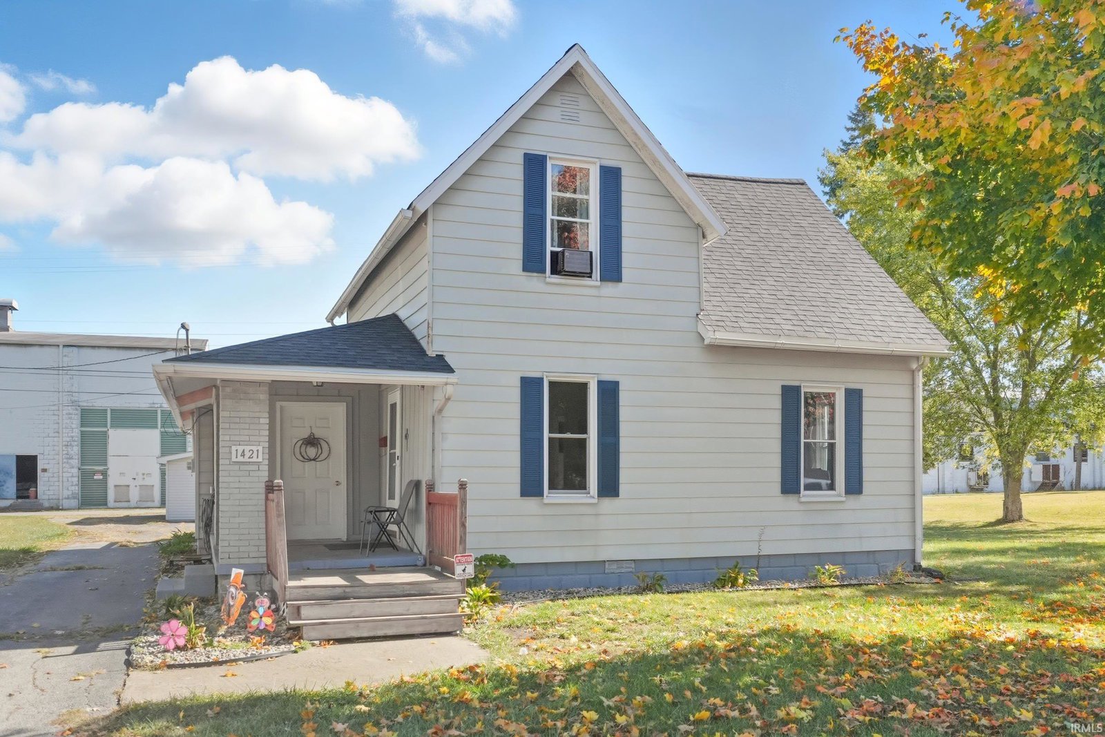 1421 Charles St, Huntington