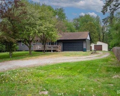 51882 Lakeland Road, Elkhart