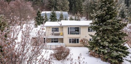 6900 Brewer Road, Coldstream