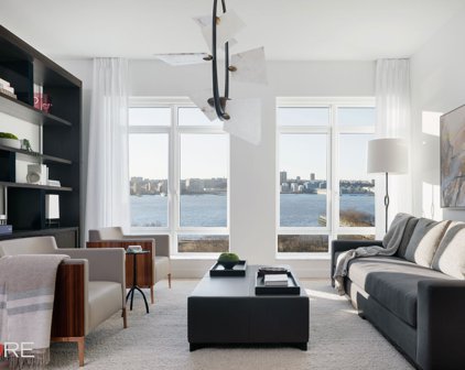 555 W 22nd  Street Unit 14BW, New York