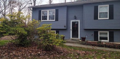 8967 Westchester Dr, Manassas