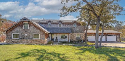 8034 Meadowbrook  Drive, Fort Worth