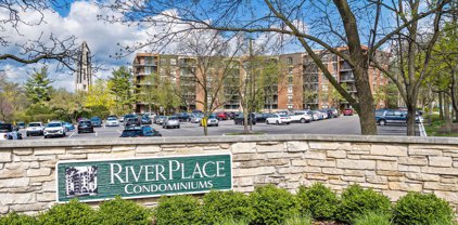 509 Aurora Avenue Unit #619, Naperville