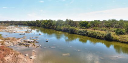 117 East Riverside Dr., Llano