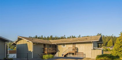 1710 Skyline Way Unit #204, Anacortes
