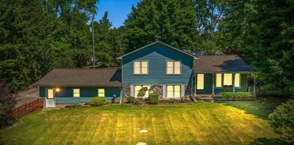 4651 COOLEY LAKE, White Lake Twp