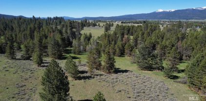 ±320 acres - Big Creek Meadows Ranch, Cascade