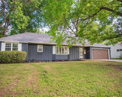 5711 W 78th Terrace, Prairie Village